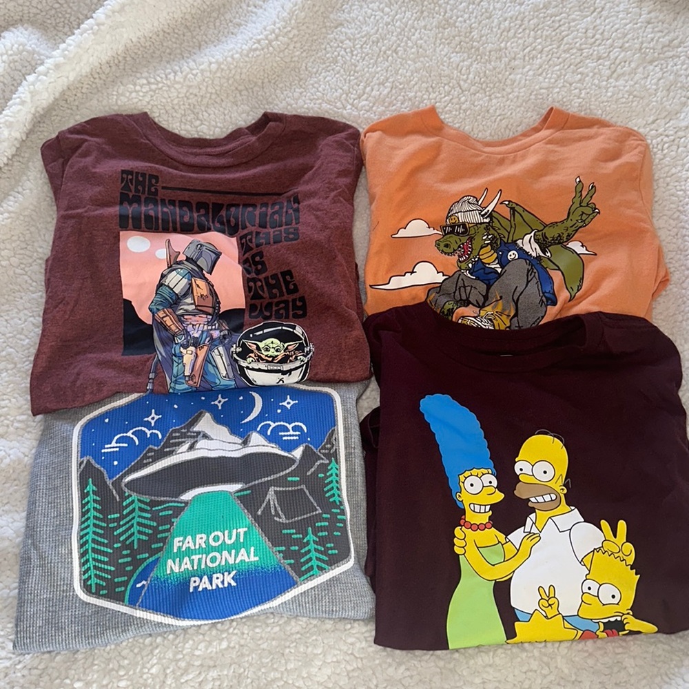 Bundle of boys long sleeve tees. Old navy.